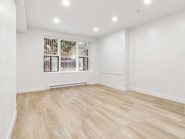 Downtown - Montreal Apartment Studio $995/month. Apartment for rent in Downtown - Montreal