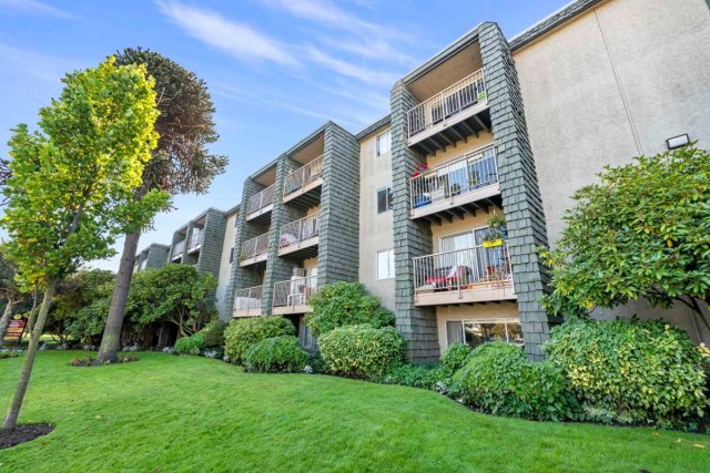 Victoria Apartment Studio $1,680/month. Apartment for rent in Victoria