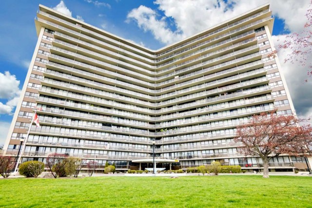 Mississauga Apartment 1 b. $1,875/month. Apartment for rent in Mississauga