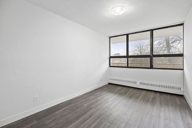 Mississauga Apartment 1 b. $1,875/month. Apartment for rent in Mississauga