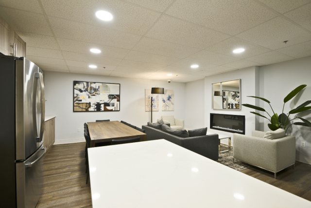 Mississauga Apartment Studio $1,750/month. Apartment for rent in Mississauga