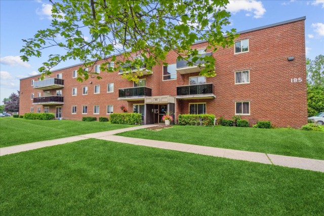 Sarnia Apartment 1 b. $1,250/month. Apartment for rent in Sarnia