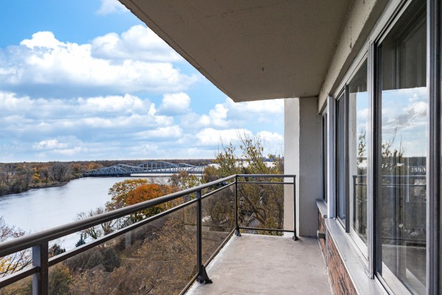 Laval-des-Rapides Apartment 2 b. $1,395/month. Apartment for rent in Laval-des-Rapides