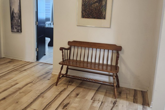 Brossard  2 b. $80/day. Apartment for rent in Brossard