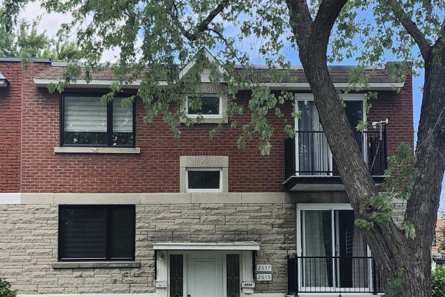 Brossard  2 b. $80/day. Apartment for rent in Brossard
