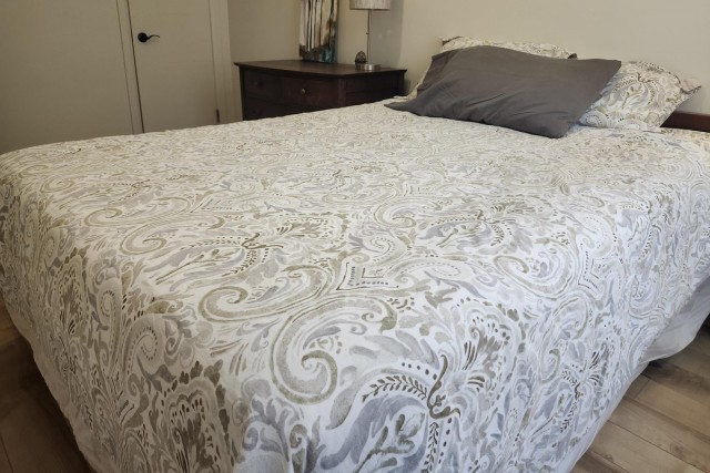 Brossard  2 b. $80/day. Apartment for rent in Brossard