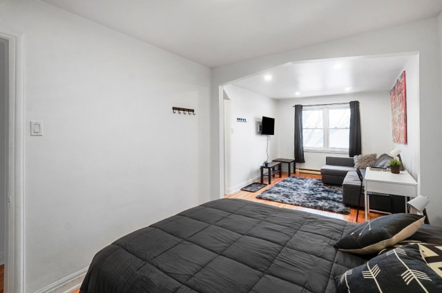 Hochelaga-Maisonneuve  1 b. $54/day. Apartment for rent in Hochelaga-Maisonneuve