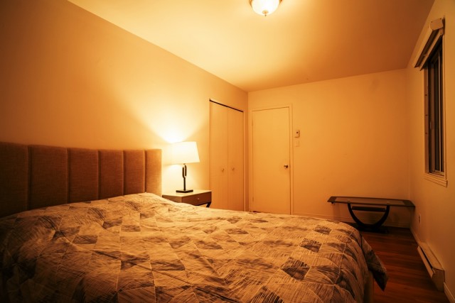Ste-Rose  2 b. $84/day. Apartment for rent in Ste-Rose
