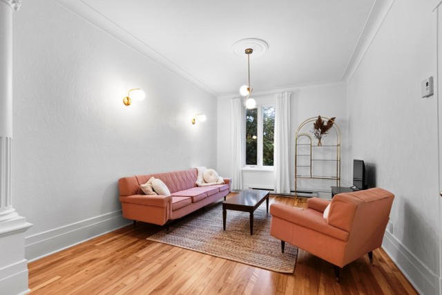 Mirabel  2 b. $80/day. Apartment for rent in Mirabel