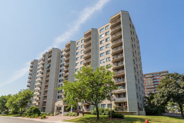 Ville-Saint-Laurent Apartment 2 b. $1,795/month. Apartment for rent in Ville-Saint-Laurent