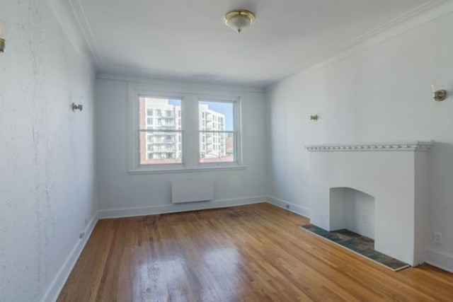 Notre-Dame-de-Grace Apartment 1 b. $1,425/month. Apartment for rent in Notre-Dame-de-Grace