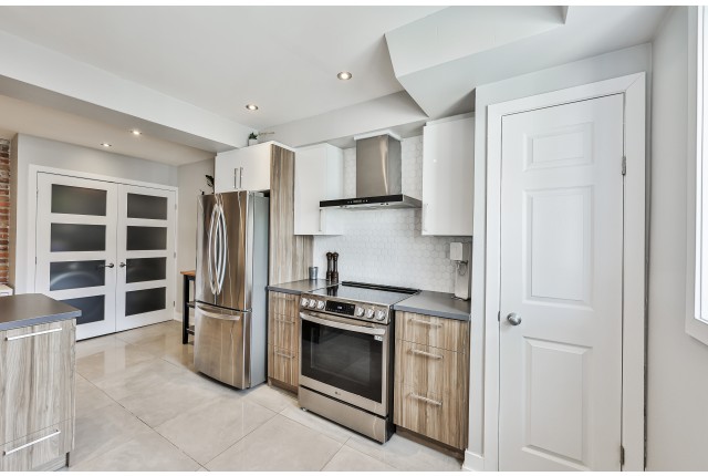 Mercier and Nouveau-Rosemont Plex 2 b. $1,995/month. Apartment for rent in Mercier and Nouveau-Rosemont