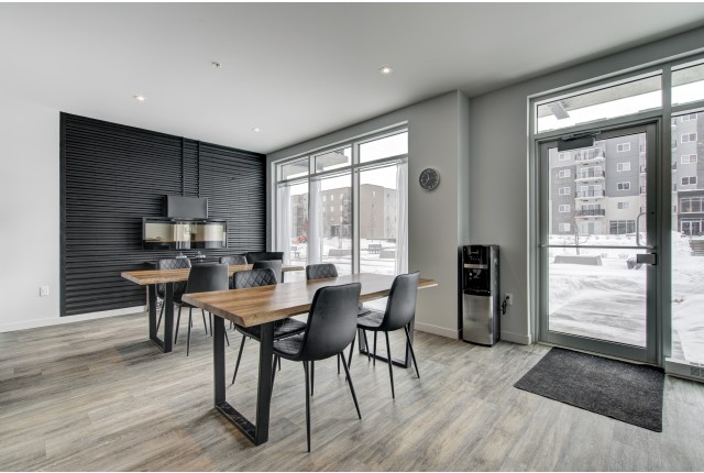 Chateauguay Condo 2 b. $2,075/month. Apartment for rent in Chateauguay