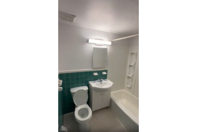 Dorval Apartment 2 b. $1,550/month. Apartment for rent in Dorval