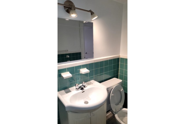 Dorval Apartment 1-2 b. $1,300/month. Apartment for rent in Dorval