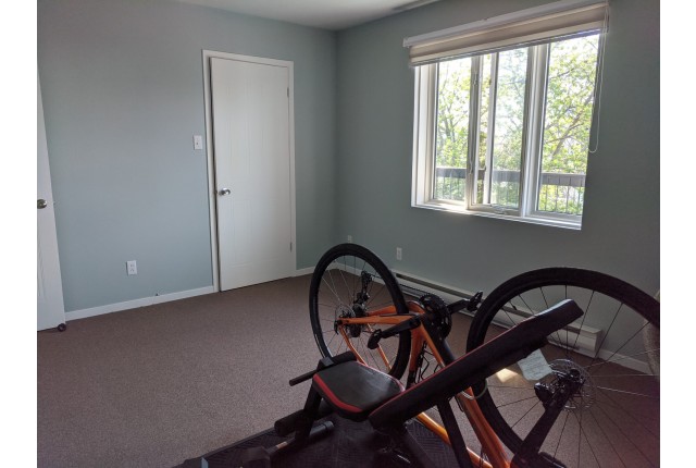 Boisbriand Plex 3 b. $1,650/month. Apartment for rent in Boisbriand