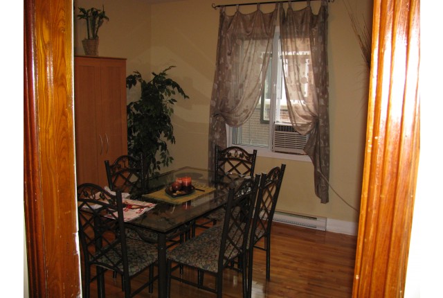 Rosemont,  Petite-Patrie Plex 1-2 b. $1,250/month. Apartment for rent in Rosemont,  Petite-Patrie