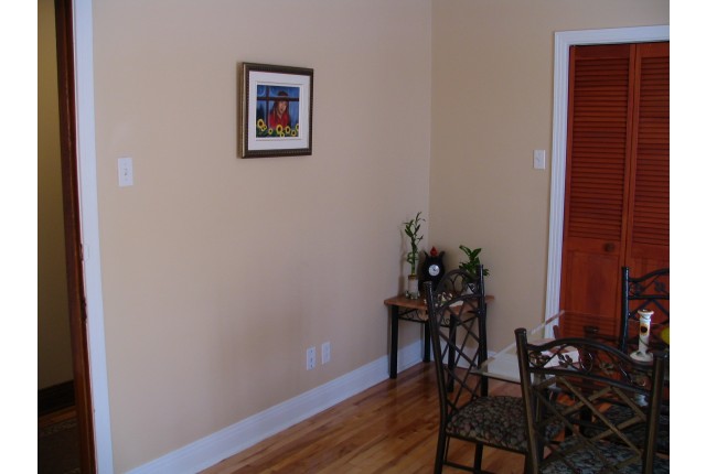 Rosemont,  Petite-Patrie Plex 1-2 b. $1,250/month. Apartment for rent in Rosemont,  Petite-Patrie