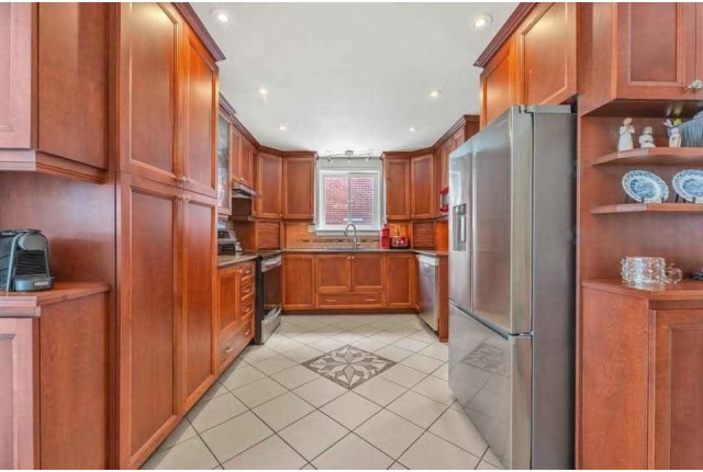 Montréal-Nord Plex 4+ b. $2,850/month. Apartment for rent in Montréal-Nord