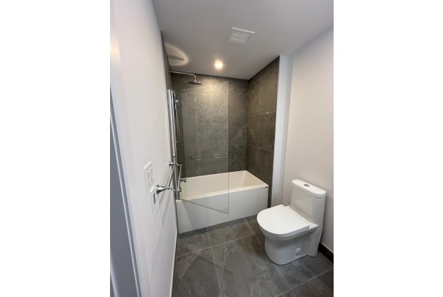Quartier latin and south-central Condo 2 b. $2,150/month. Apartment for rent in Quartier latin and south-central